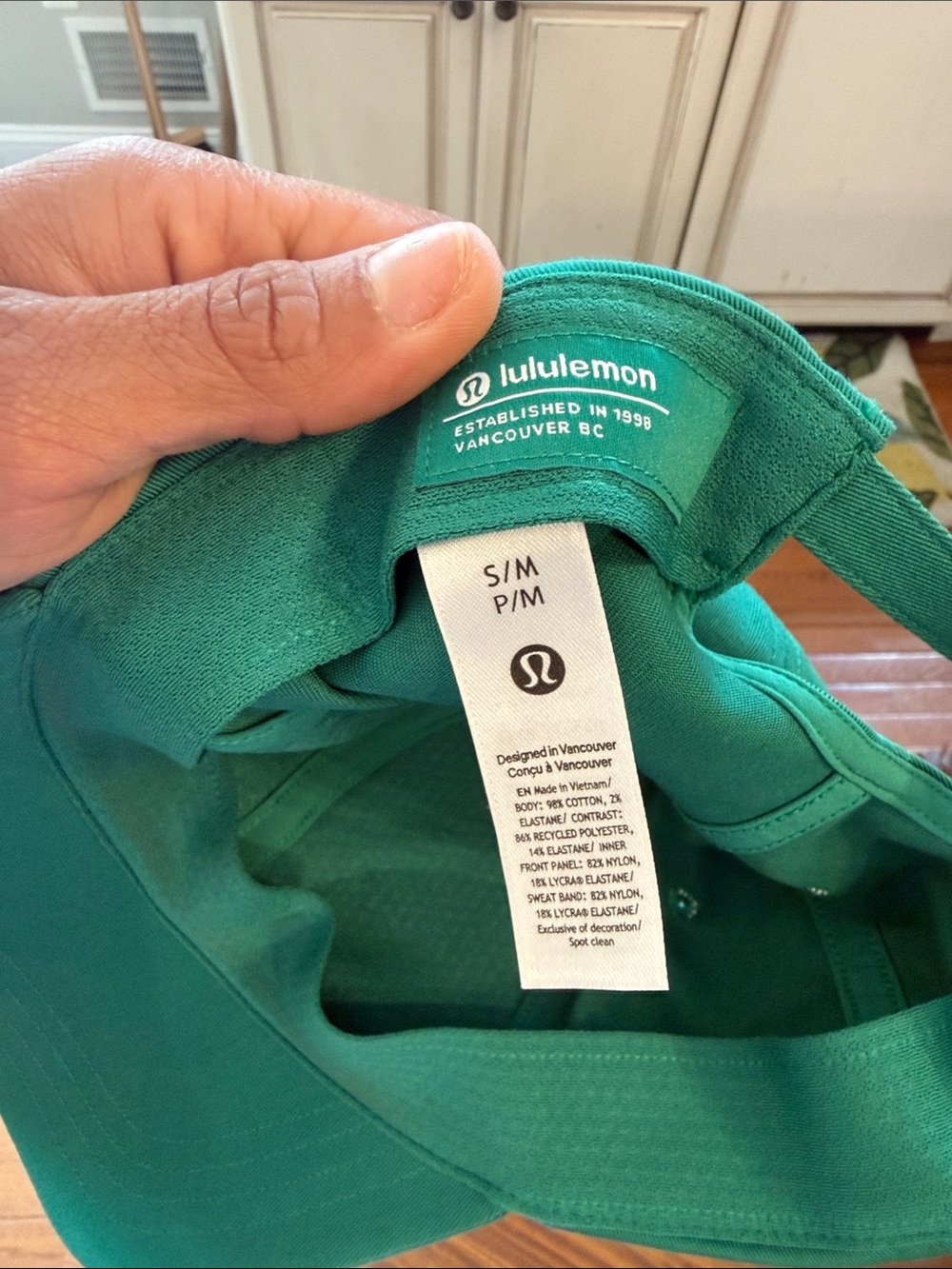 lululemon 💚 S/M Performance Cap euc - Picture 3 of 4
